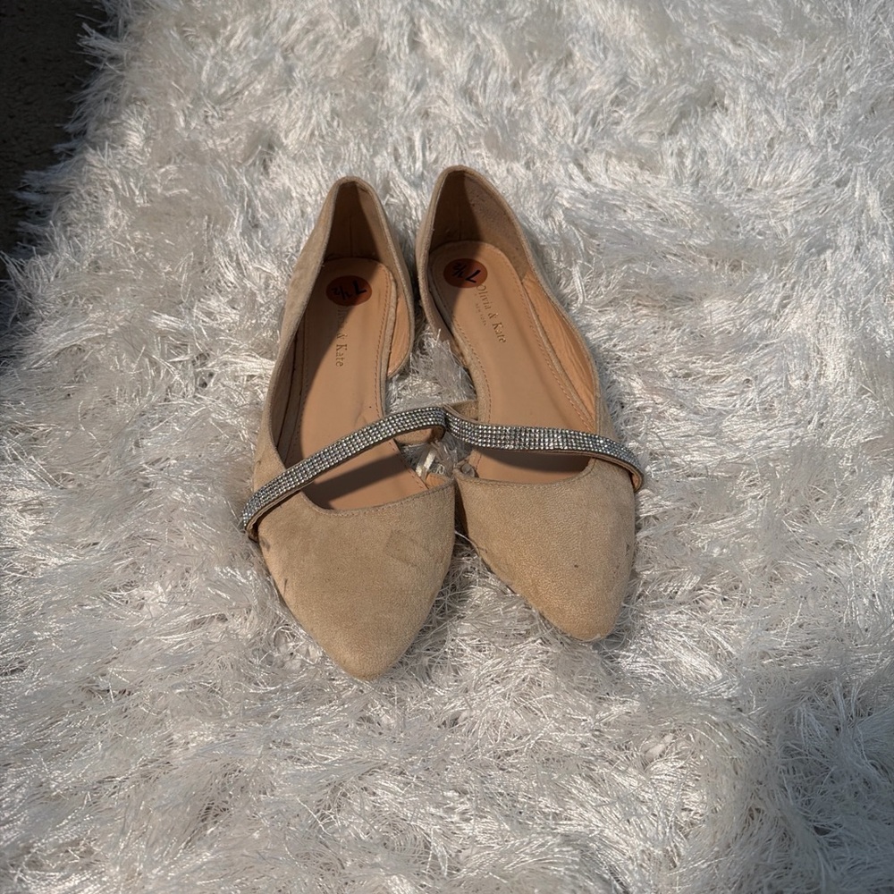 Elegant Tan Women's Shoes with Rhinestone Detail